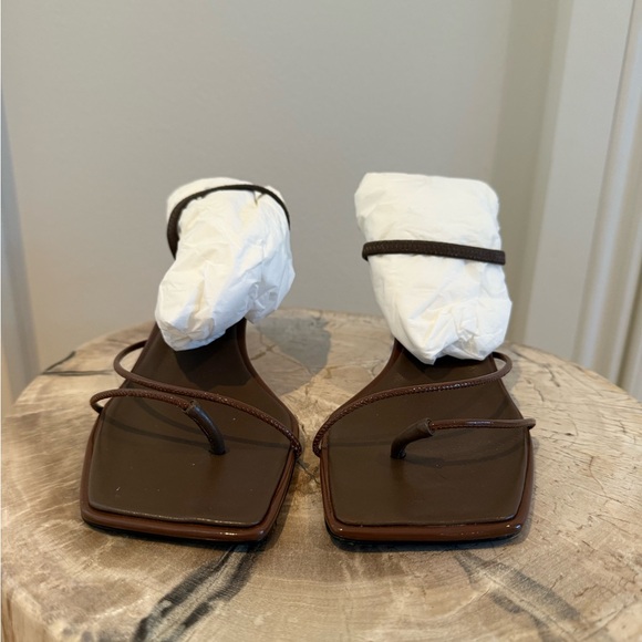 THE ROW Rai Sandal - Picture 3 of 5